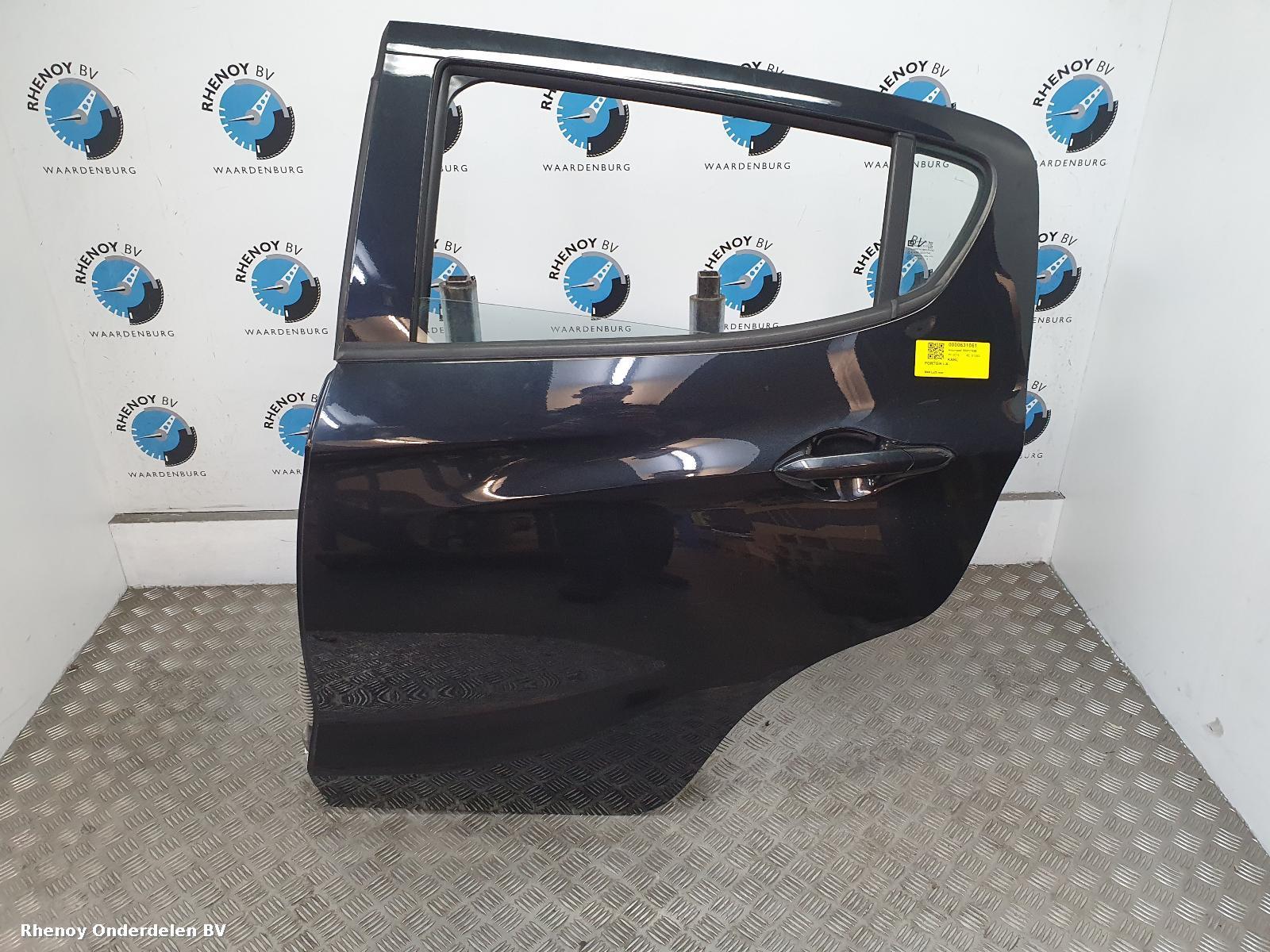 Bekijk Auto-onderdeel PORTIER LA  OPEL / VAUXHALL VIVA 2016