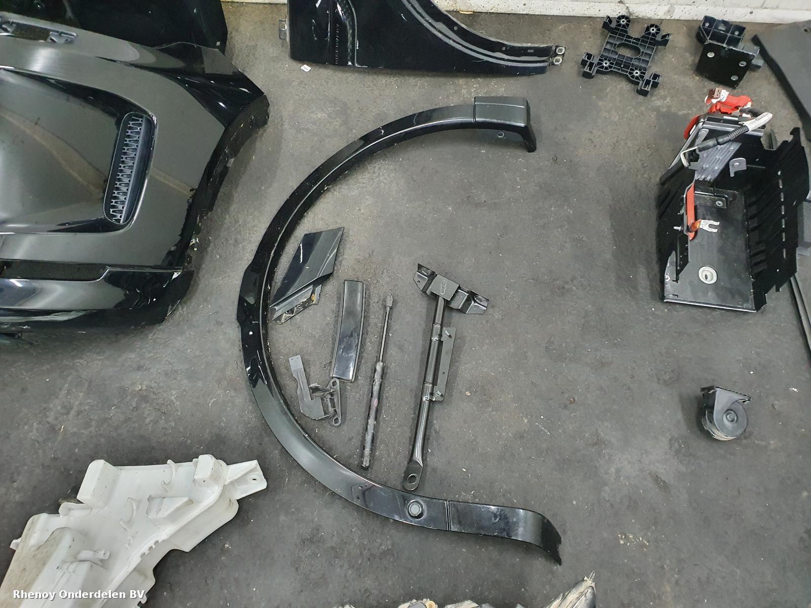 View Auto part VOORKOP COMPLEET LAND ROVER DISCOVERY SPORT 2019