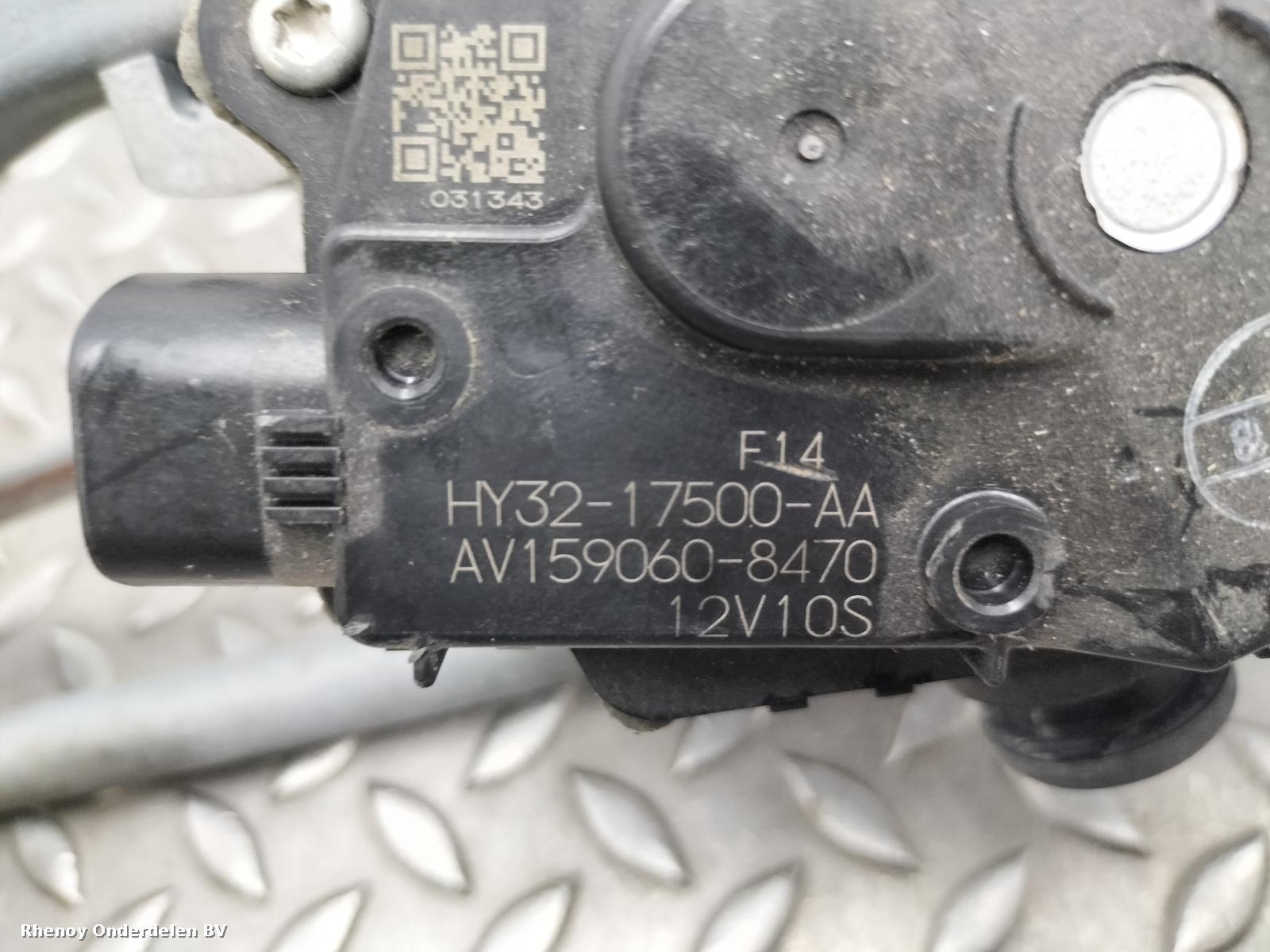View Auto part RUITENWISSERMOTOR VOOR LAND ROVER DISCOVERY 2017