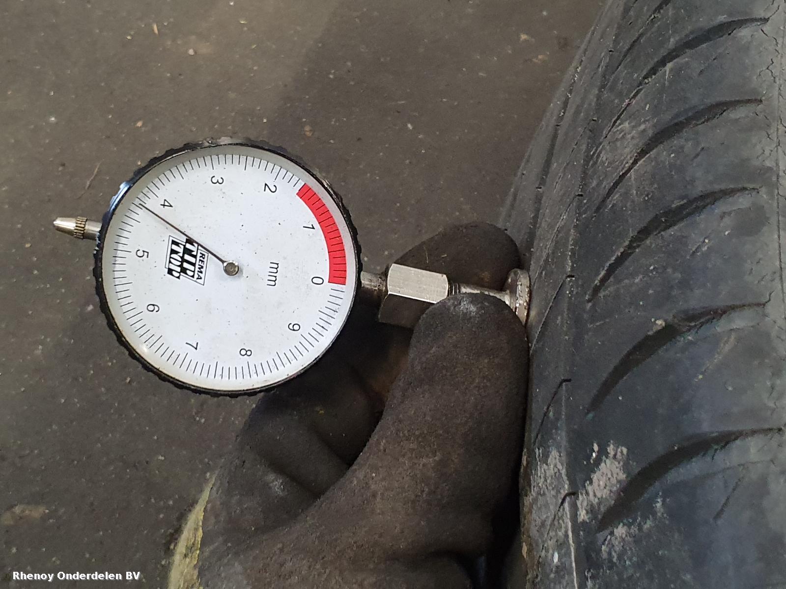 View Auto part VELG TOYOTA C-HR 2018