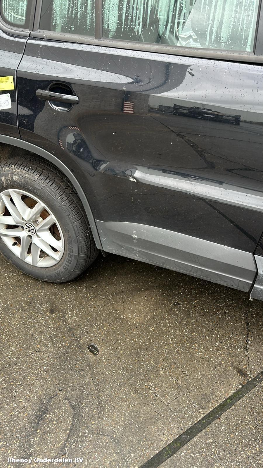 View Auto part PORTIER RA  VOLKSWAGEN TIGUAN 2010