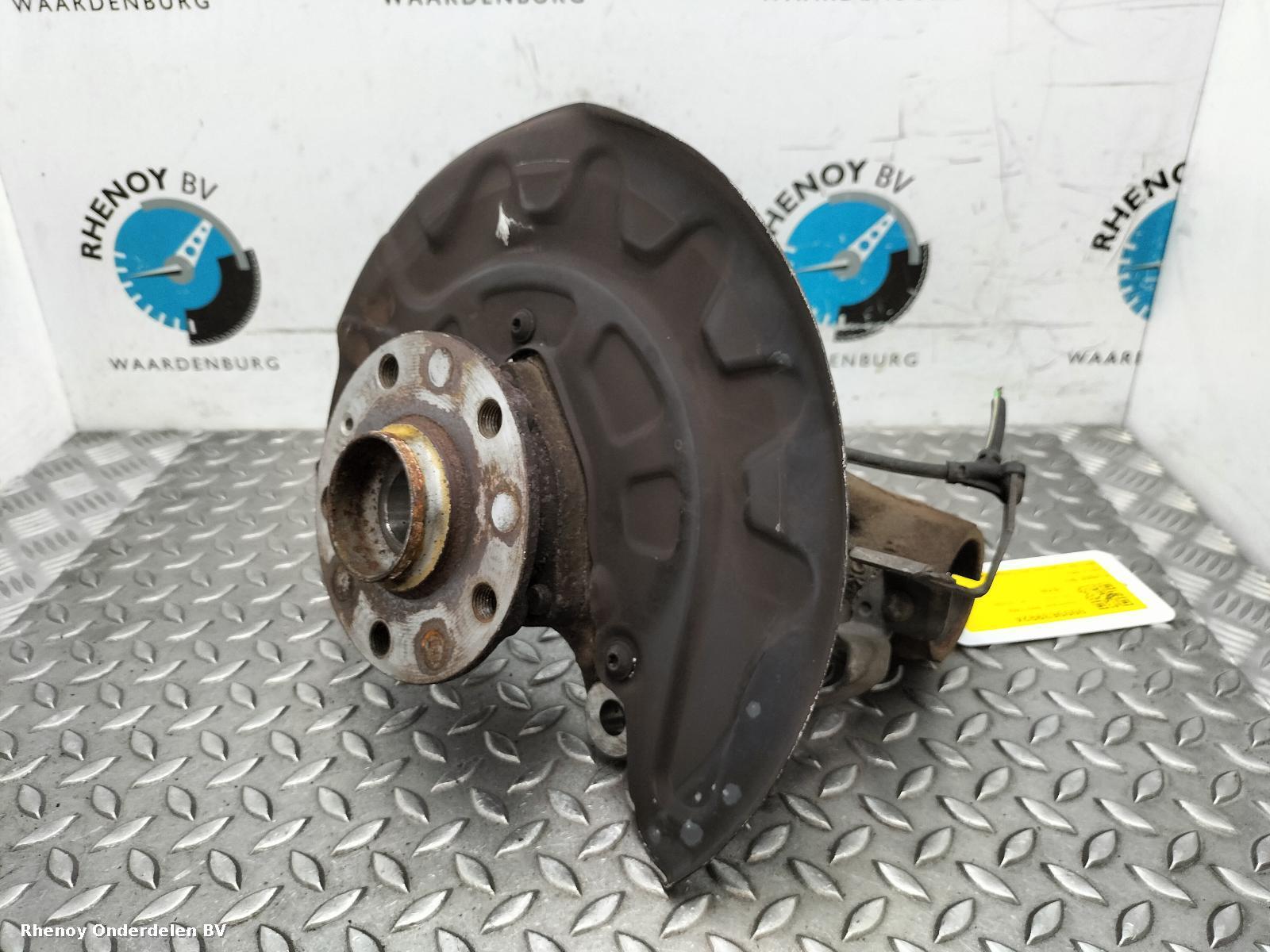 Bekijk Auto-onderdeel FUSEE RV SEAT LEON 2018