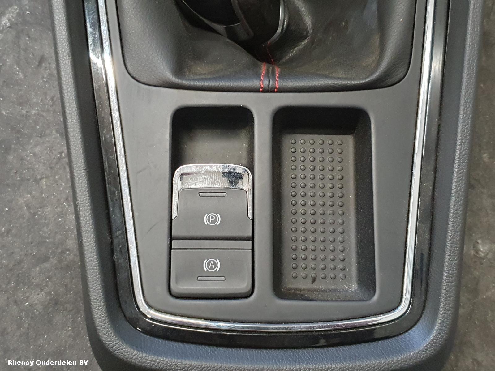 View Auto part INTERIEUR COMPLEET SEAT LEON 2018