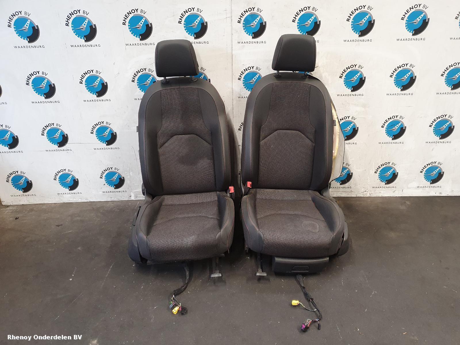 Bekijk Auto-onderdeel INTERIEUR COMPLEET SEAT LEON 2018
