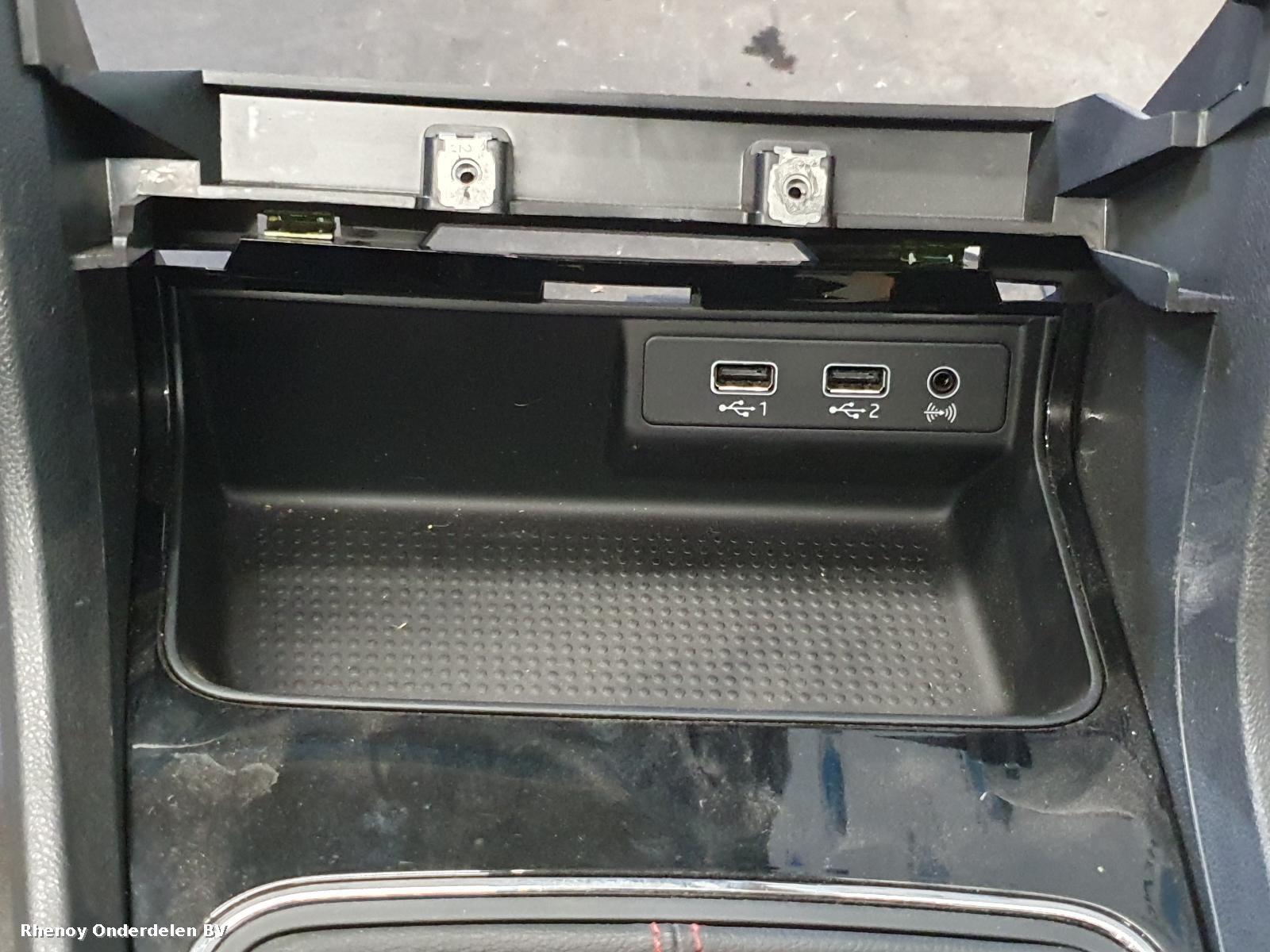 View Auto part INTERIEUR COMPLEET SEAT LEON 2018