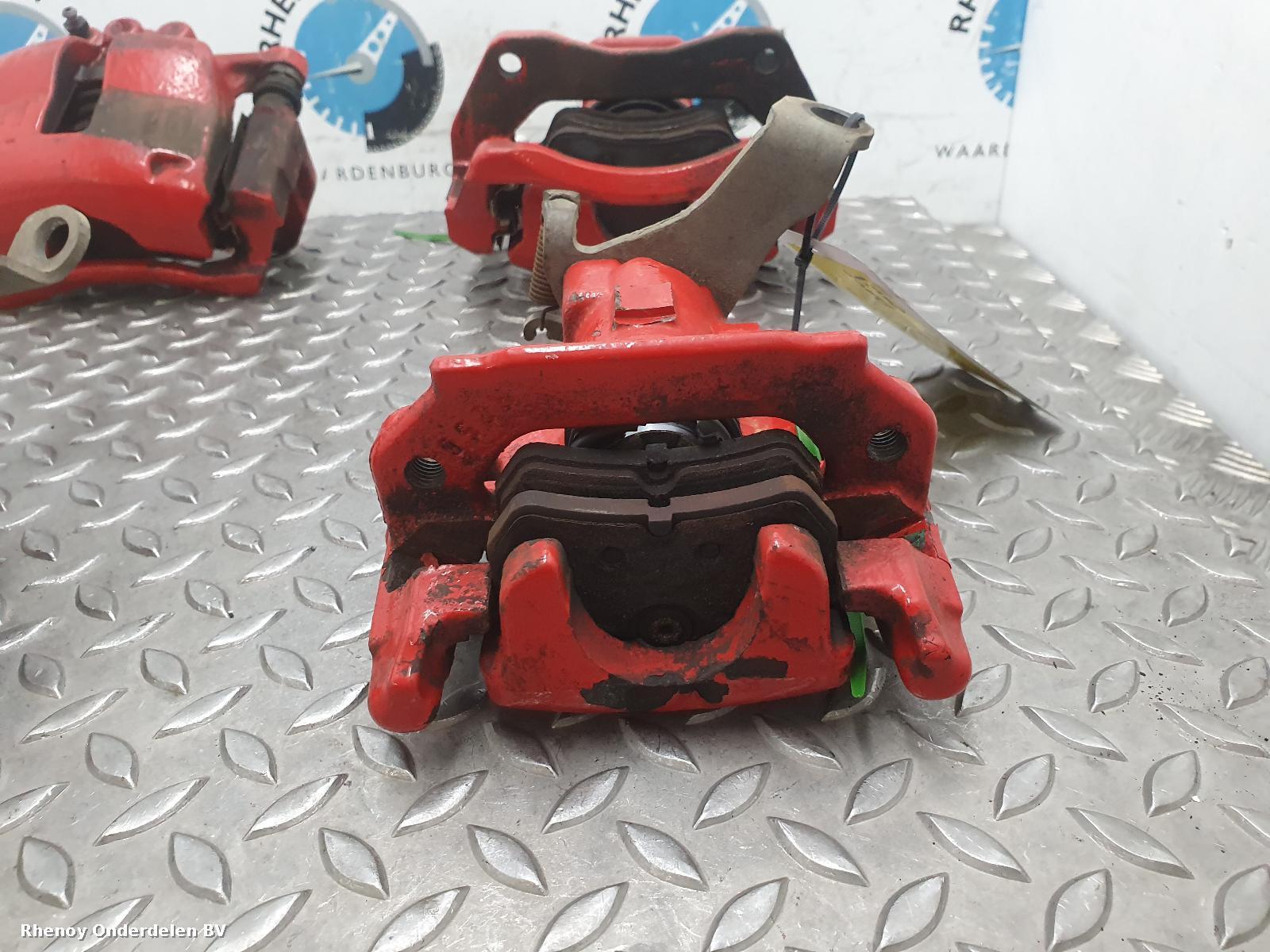 View Auto part REM SET FORD FIESTA 2014