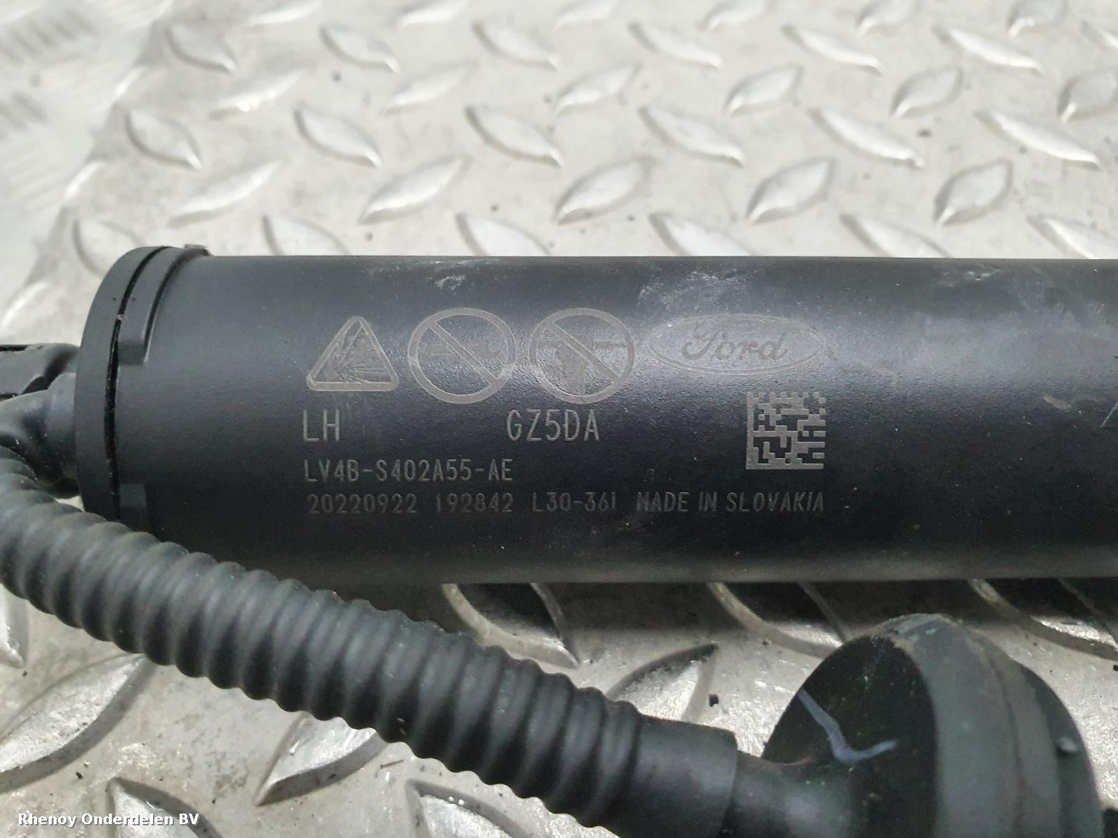 View Auto part ACHTERKLEP GASVEER / ELEKTRISCHE SPINDEL FORD KUGA 2022