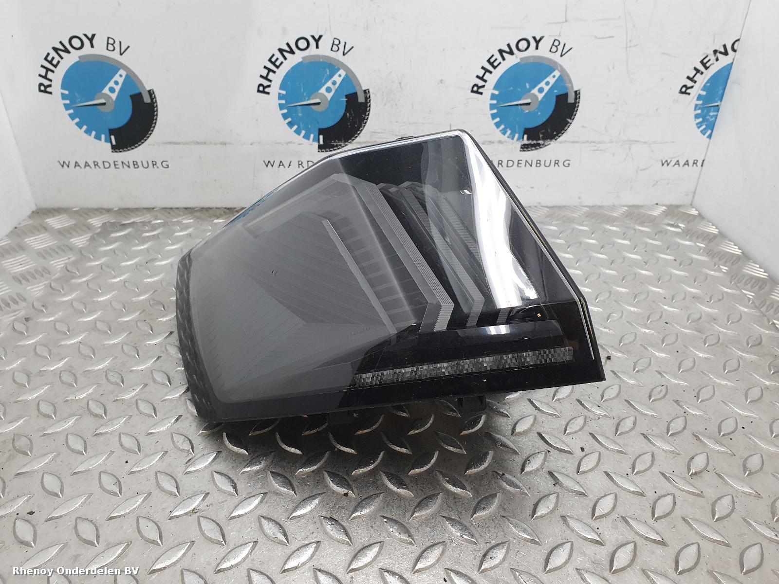 Bekijk Auto-onderdeel ACHTERLICHT L PEUGEOT 3008 2022