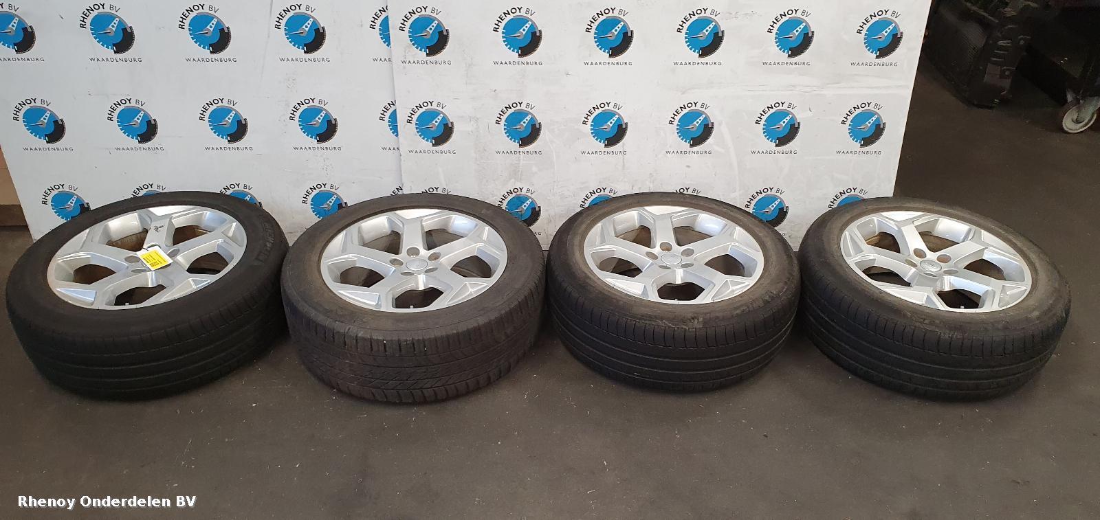 View Auto part VELGEN SET LAND ROVER RANGE ROVER SPORT 2017