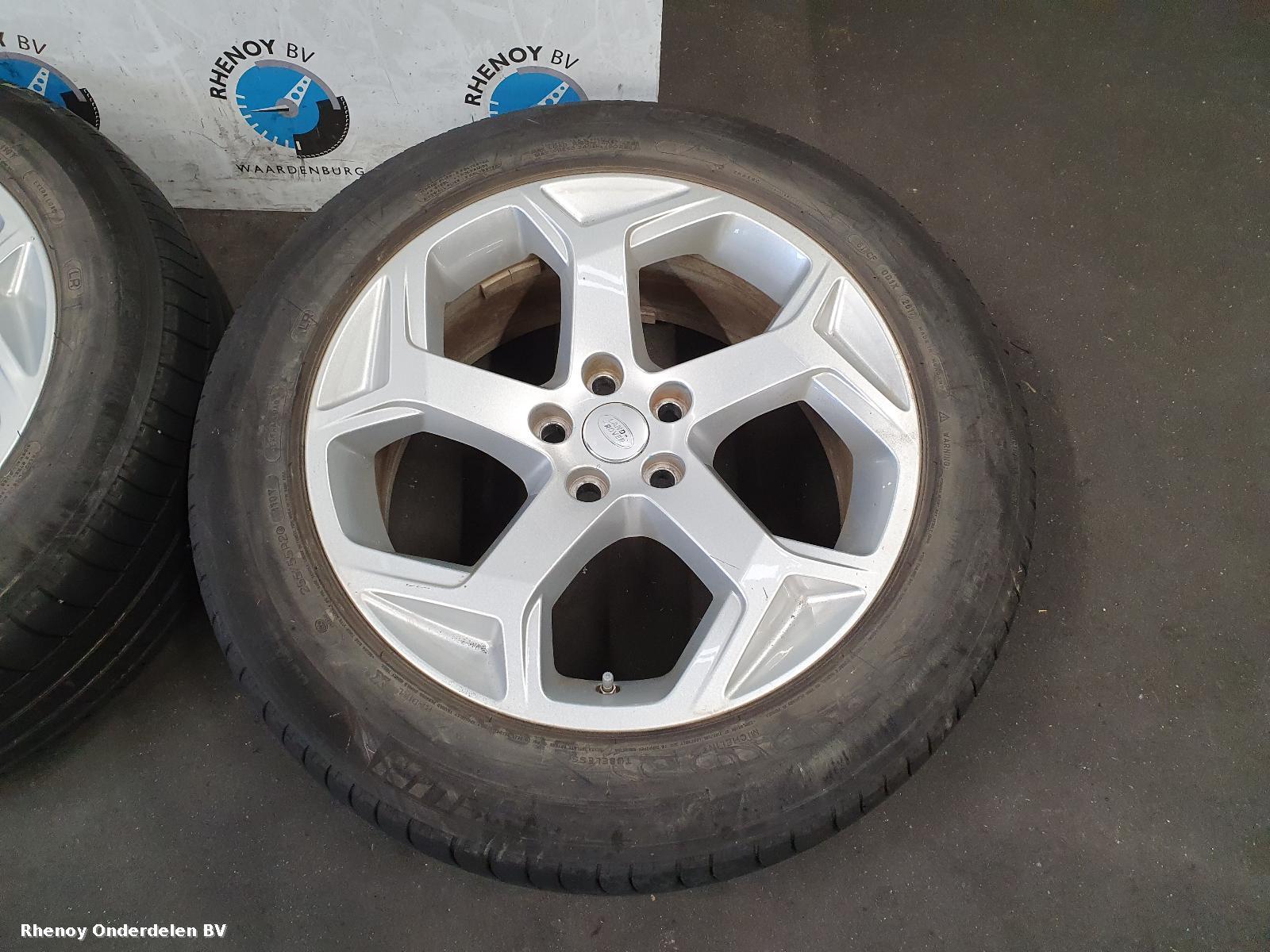 View Auto part VELGEN SET LAND ROVER RANGE ROVER SPORT 2017