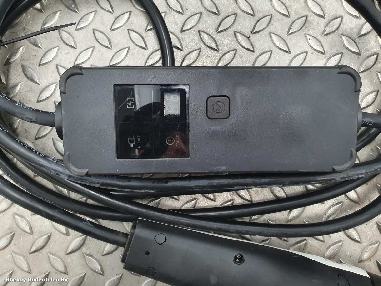 View Auto part EV / HYBRIDE BATTERIJ OPLADER KIA EV6 2022
