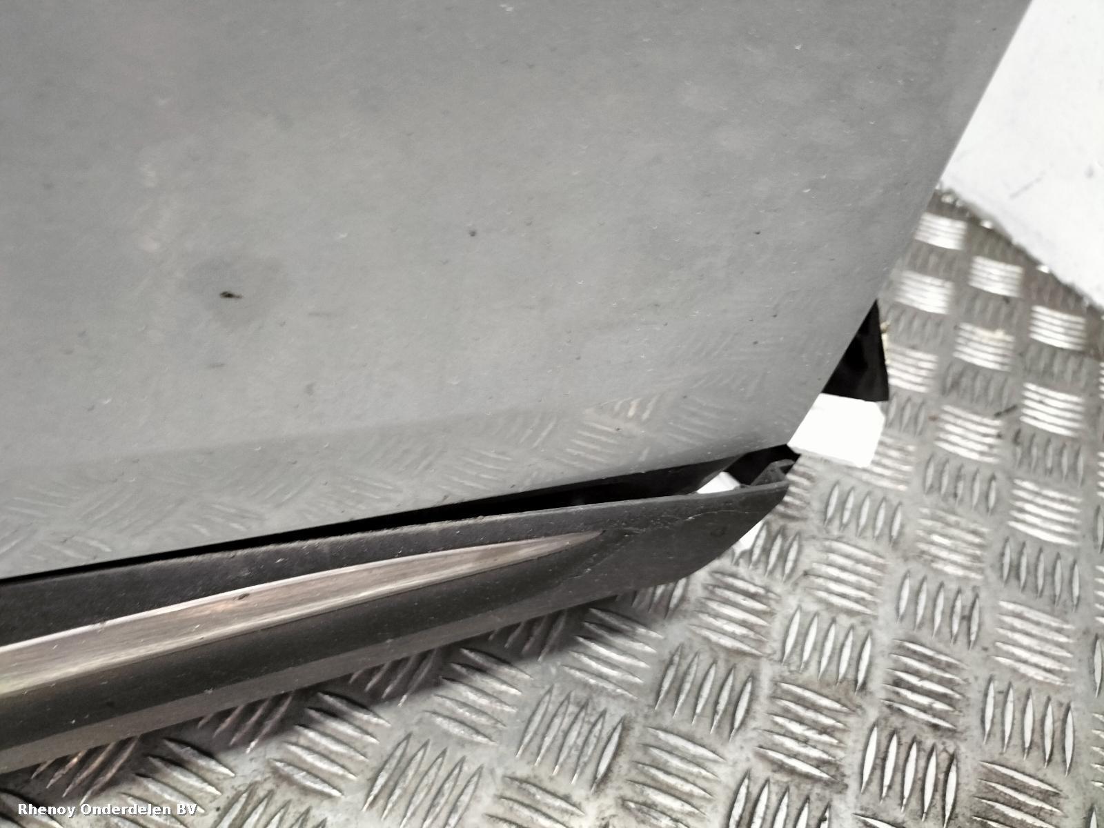 View Auto part PORTIER RV RENAULT KADJAR 2019