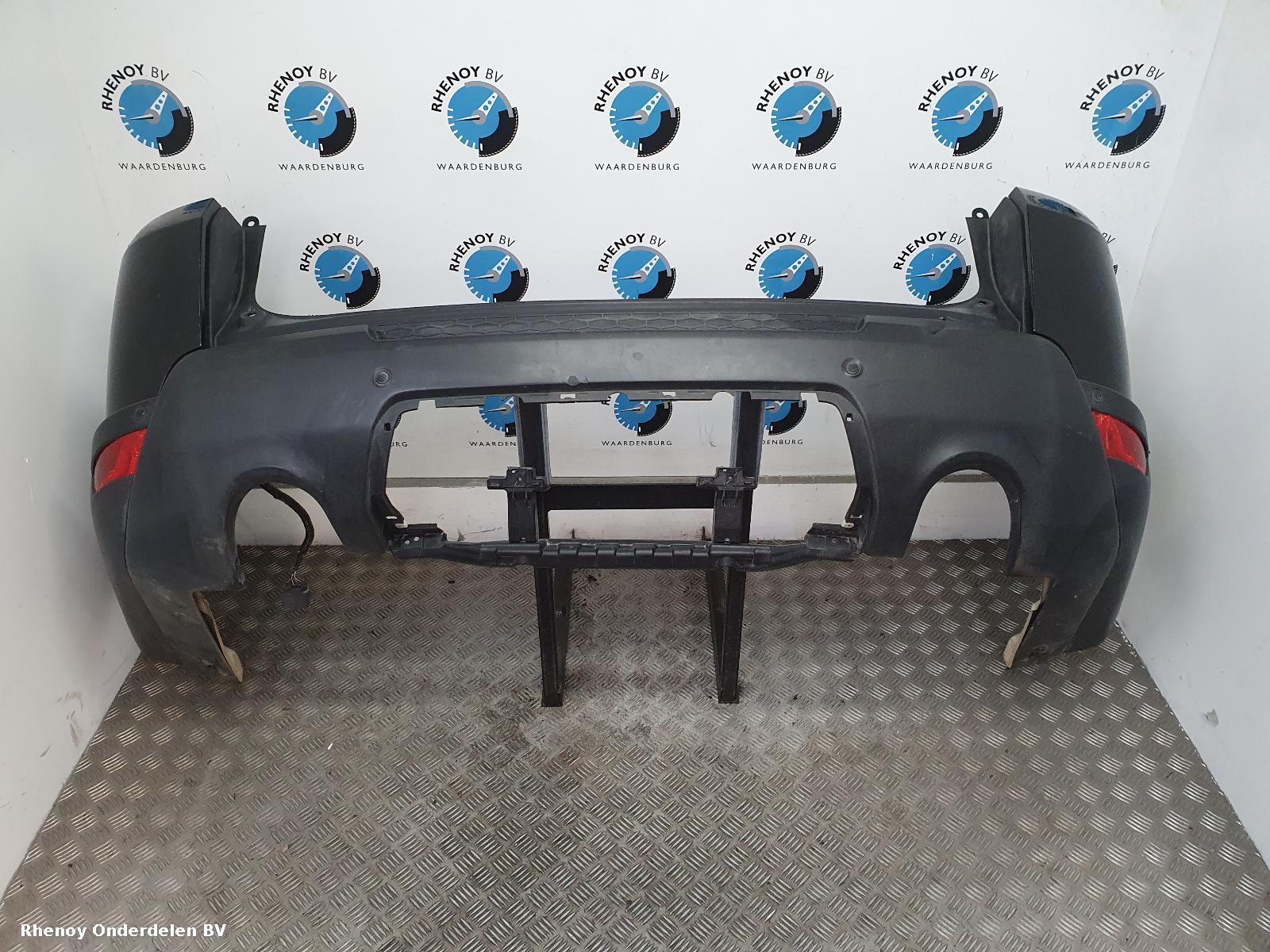 Bekijk Auto-onderdeel BUMPER ACHTER LAND ROVER RANGE ROVER SPORT 2015
