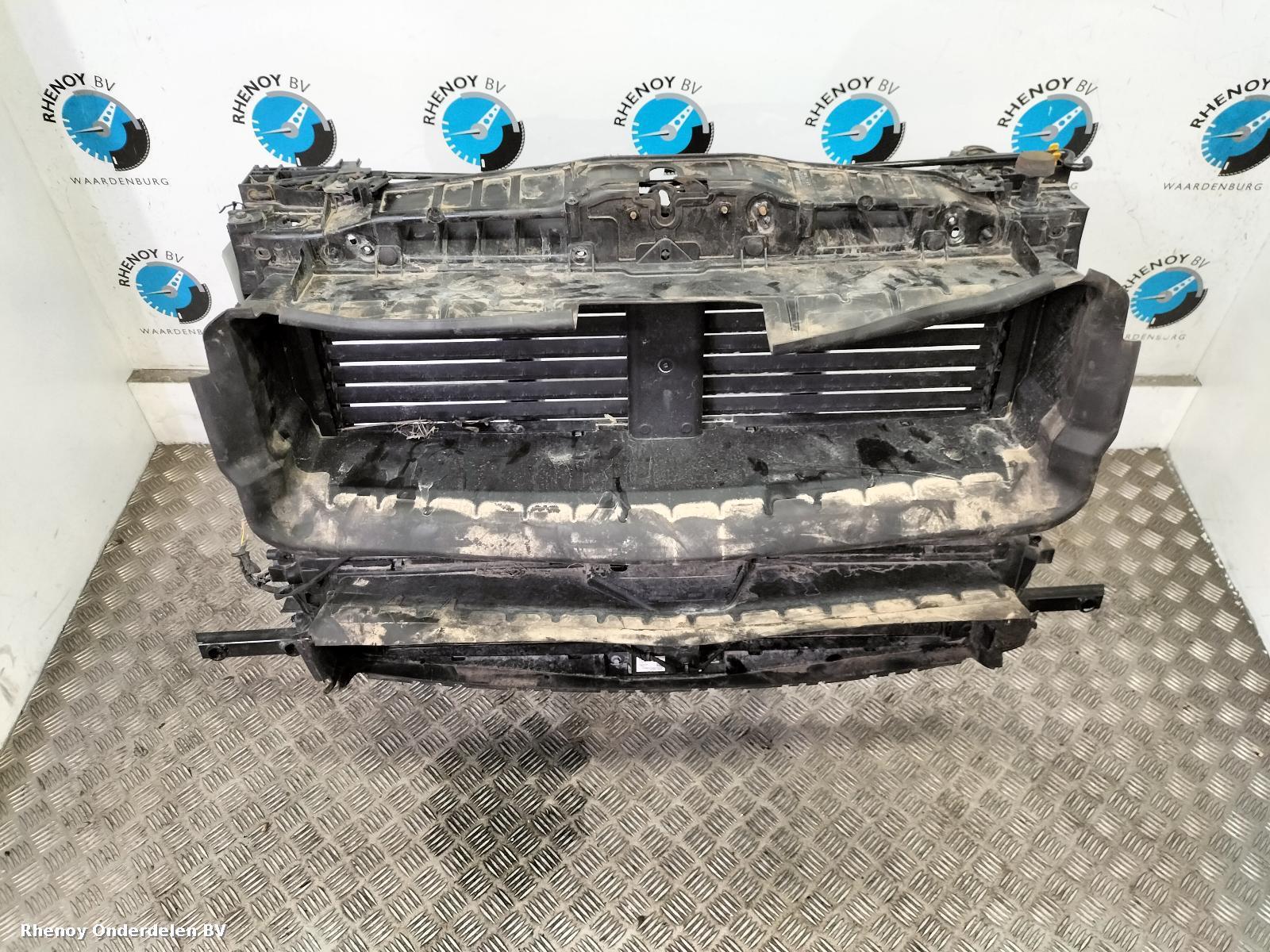 Bekijk Auto-onderdeel VOORFRONT FORD KUGA 2022