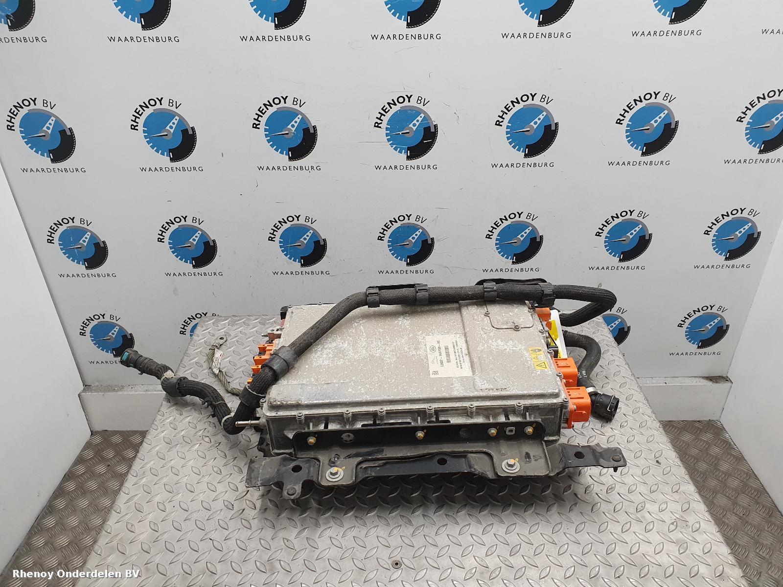 View Auto part EV / HYBRIDE ELEKTRONISCHE OMVORMER LAND ROVER DISCOVERY SPORT 2020