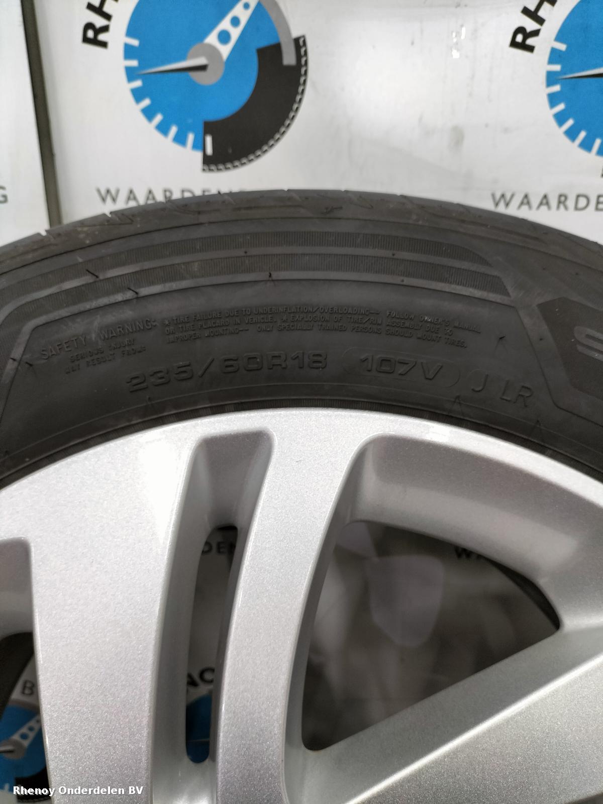 View Auto part Wheel Set LAND ROVER DISCOVERY SPORT 2020