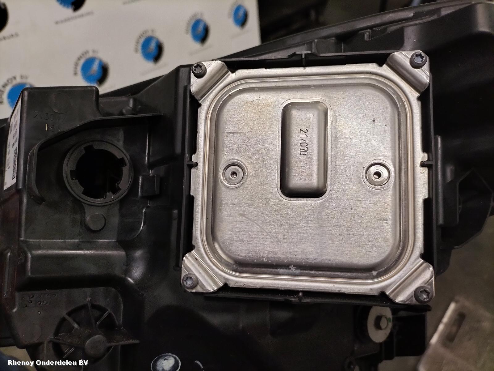 View Auto part VOORKOP COMPLEET RENAULT ZOE 2021
