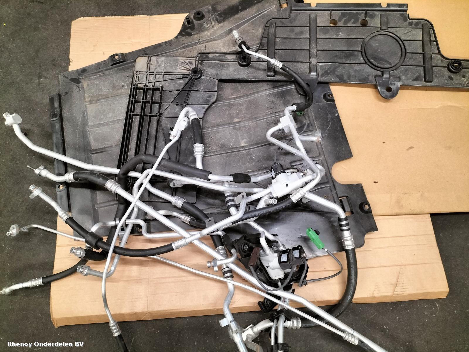 View Auto part VOORKOP COMPLEET RENAULT ZOE 2021
