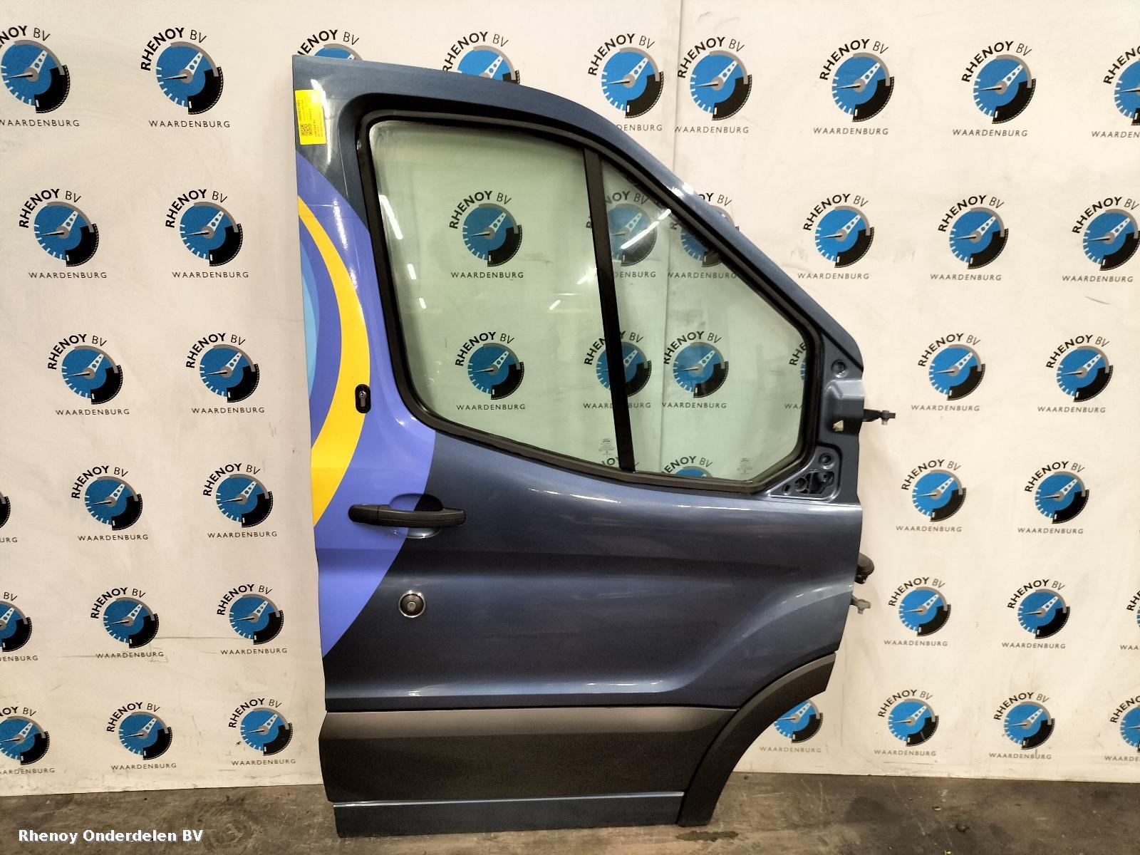 View Auto part R Front Door FORD TRANSIT 2020