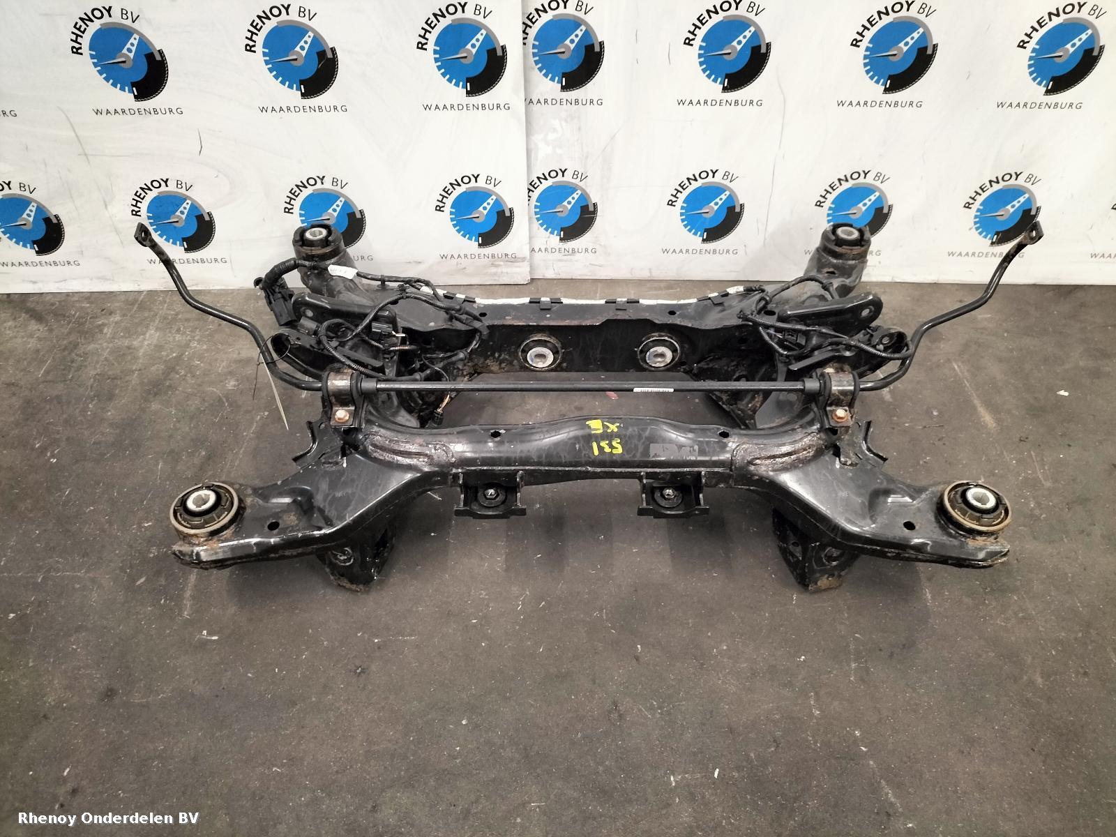 View Auto part SUBFRAME ACHTER JAGUAR XE 2017