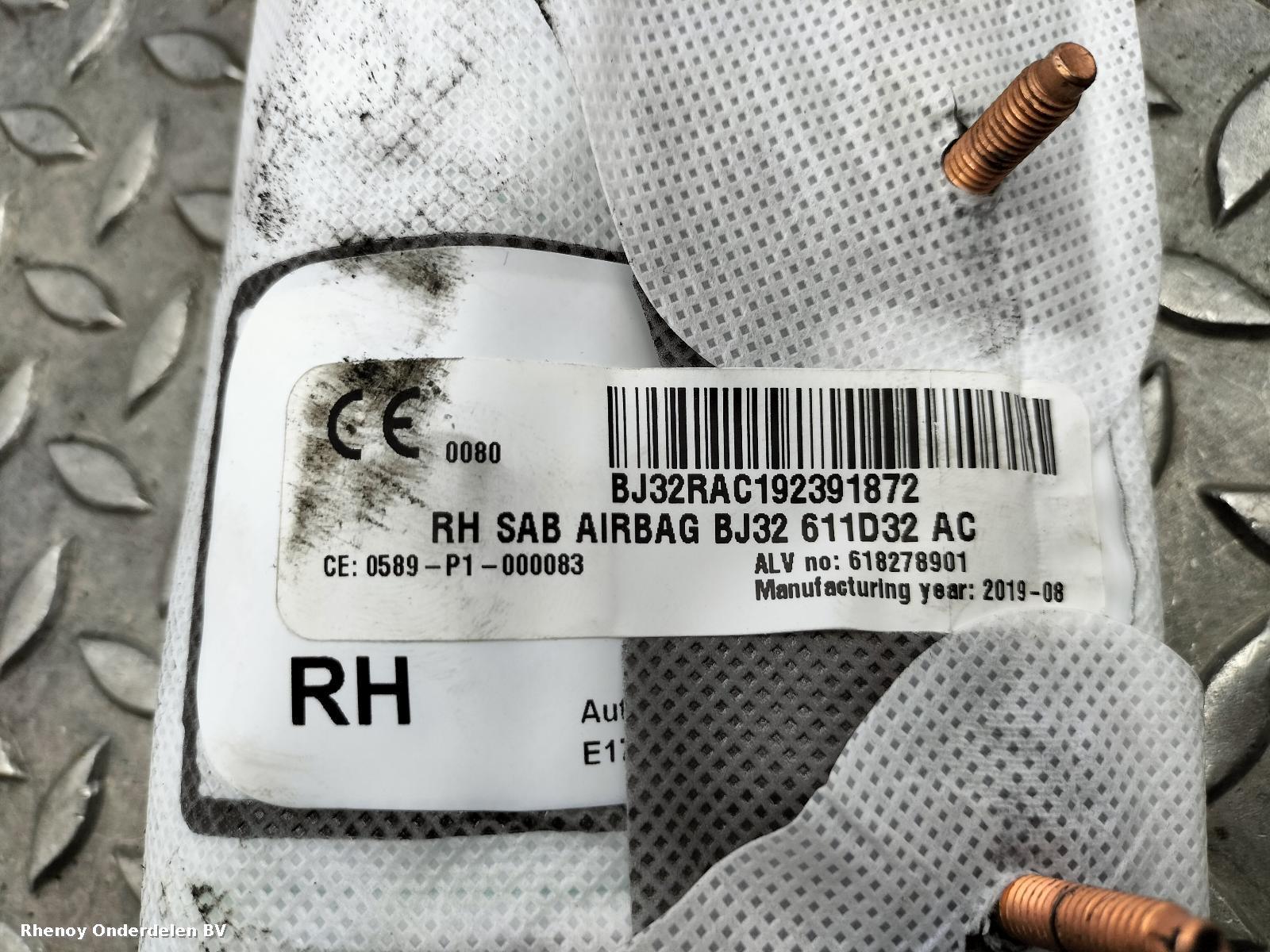 View Auto part AIRBAG RECHTS LAND ROVER DISCOVERY SPORT 2019