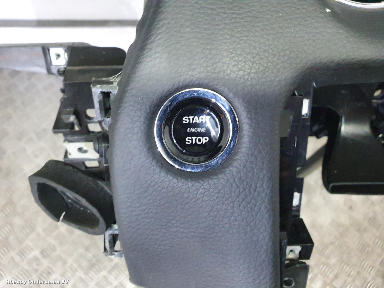 2015 JAGUAR XJ DASHBOARD COMPLEET View Auto part DASHBOARD COMPLEET JAGUAR XJ 2015