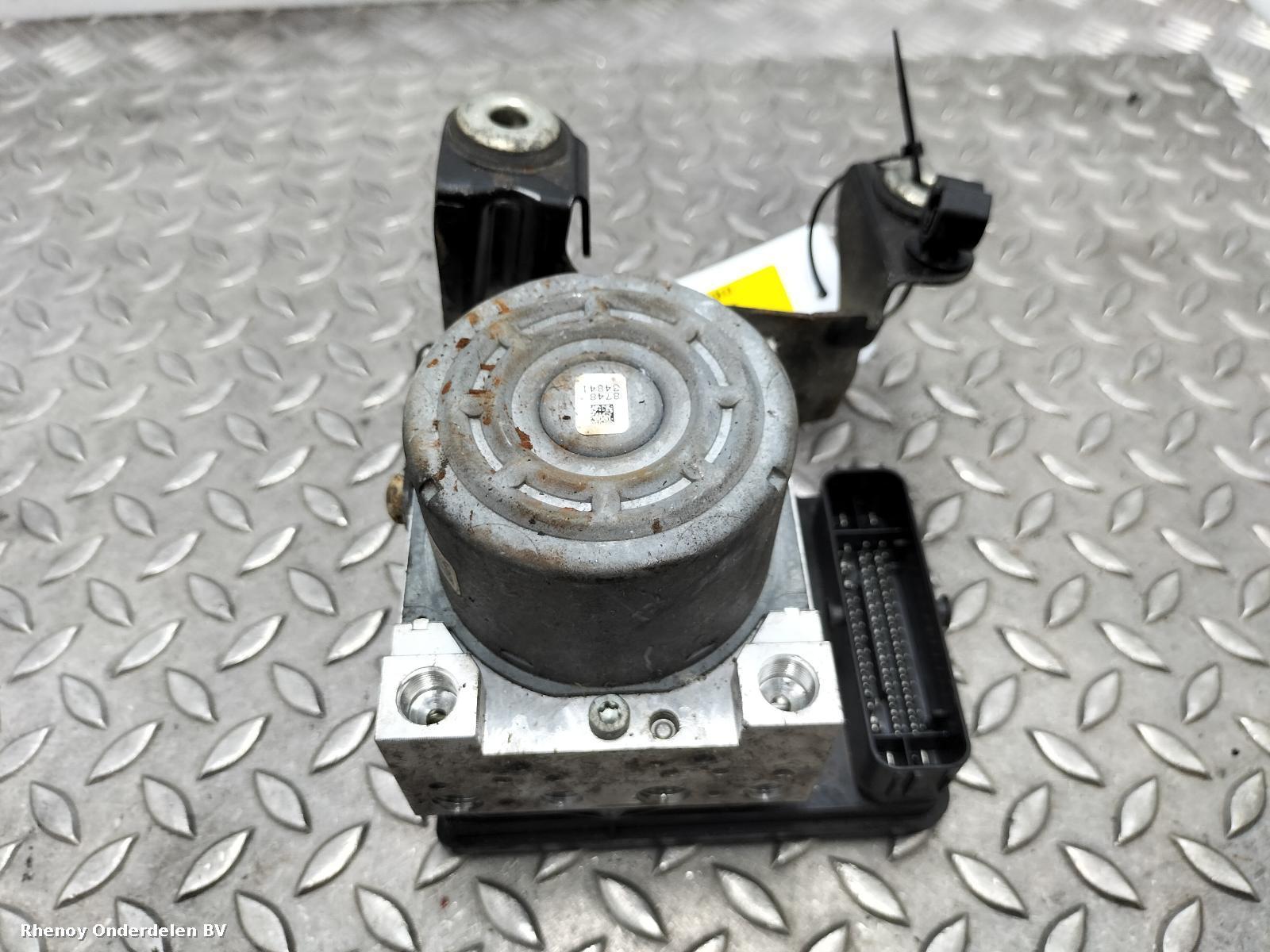 View Auto part ABS POMP  LAND ROVER DISCOVERY SPORT 2015