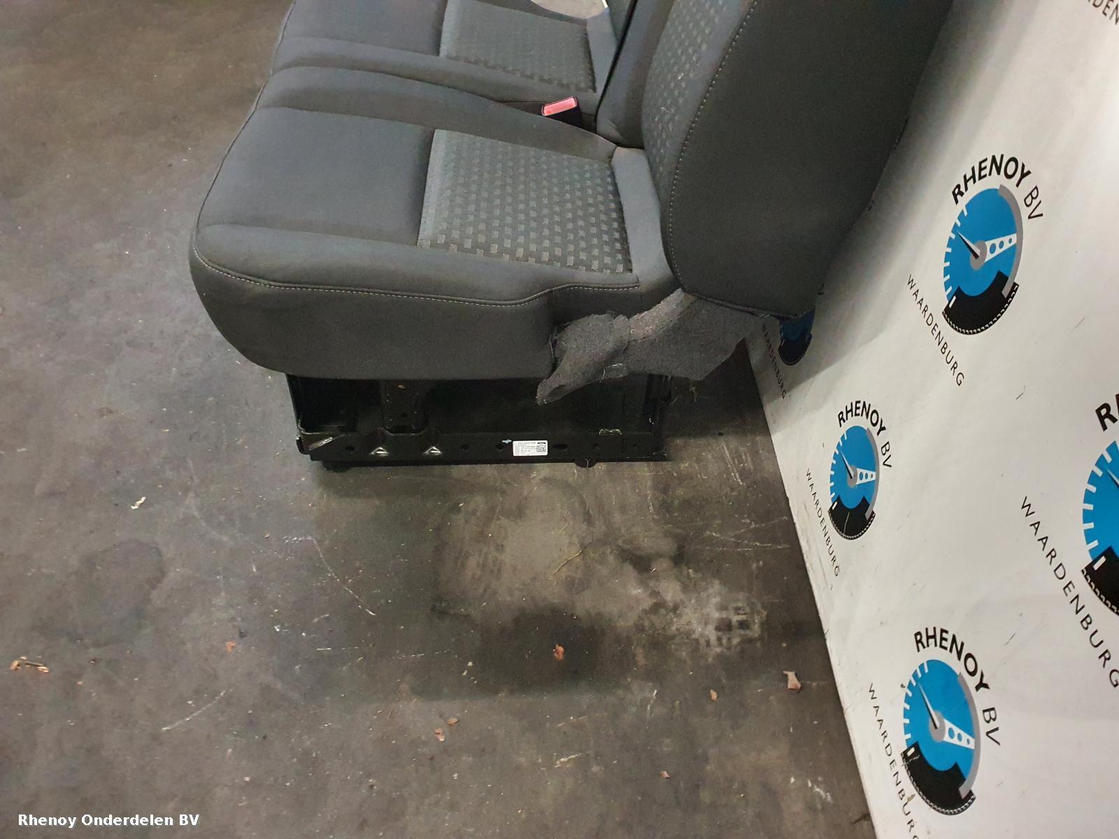 View Auto part STOEL VOOR FORD TRANSIT 2020
