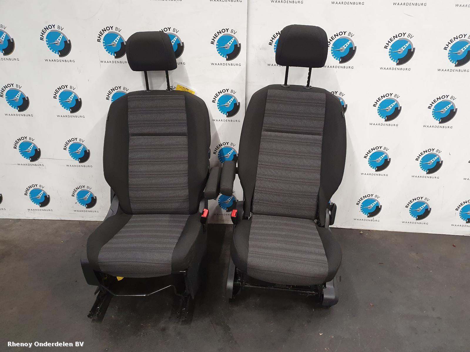 Bekijk Auto-onderdeel INTERIEUR COMPLEET OPEL / VAUXHALL COMBO 2022