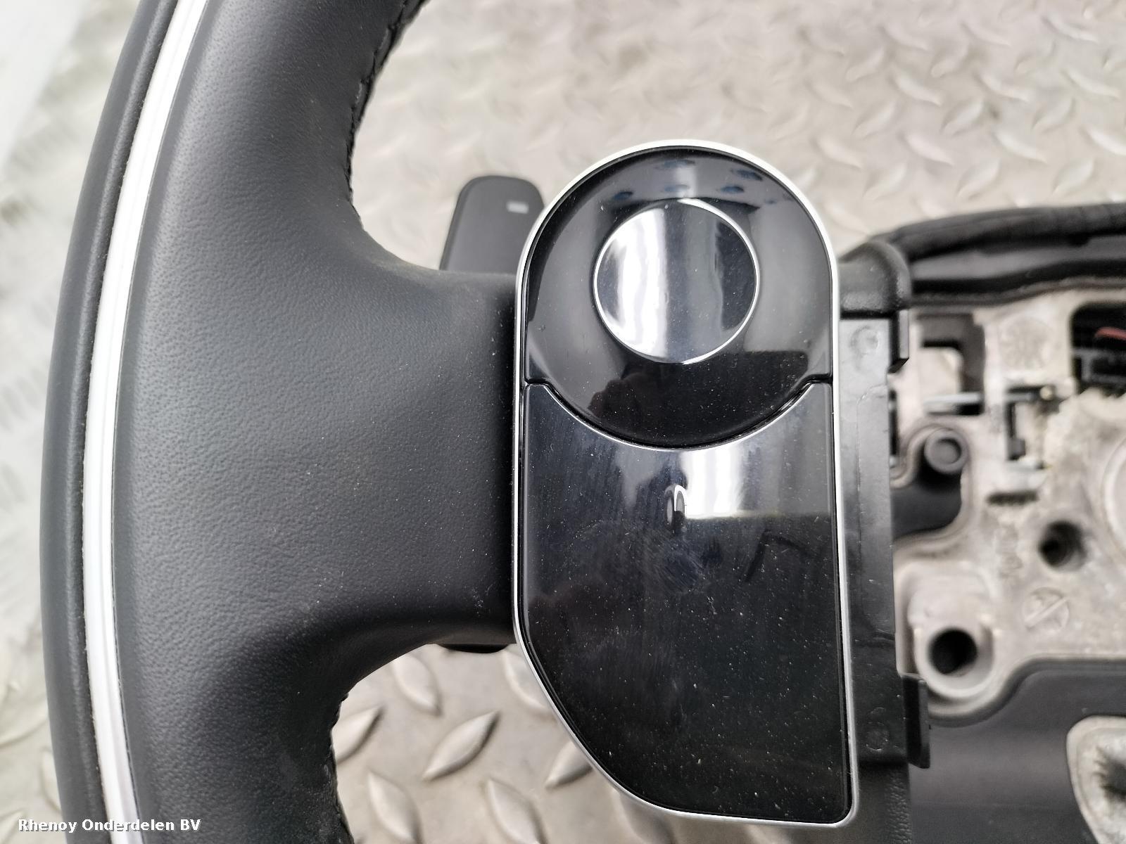 View Auto part STUURWIEL LAND ROVER DISCOVERY SPORT 2019