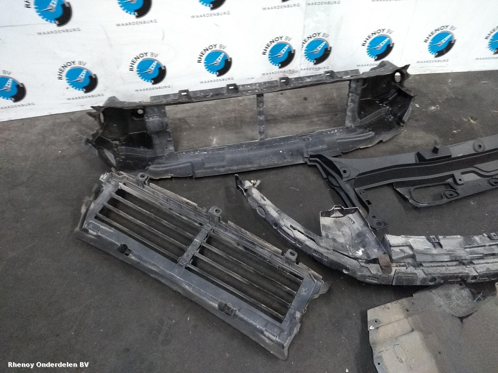 View Auto part VOORKOP COMPLEET LAND ROVER DISCOVERY SPORT 2019