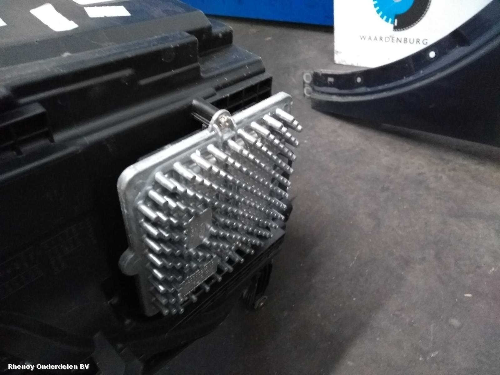 View Auto part VOORKOP COMPLEET LAND ROVER DISCOVERY SPORT 2019