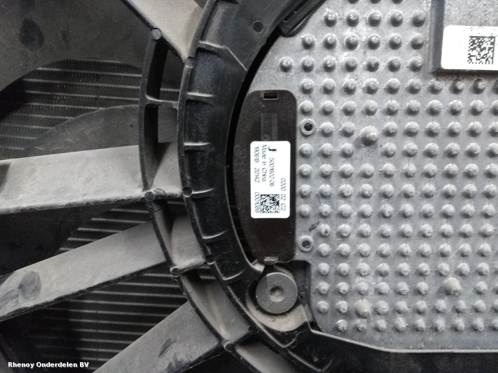 View Auto part VOORKOP COMPLEET JAGUAR XJ 2015