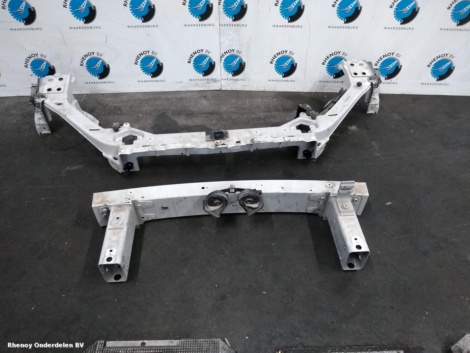 View Auto part VOORKOP COMPLEET JAGUAR XJ 2015