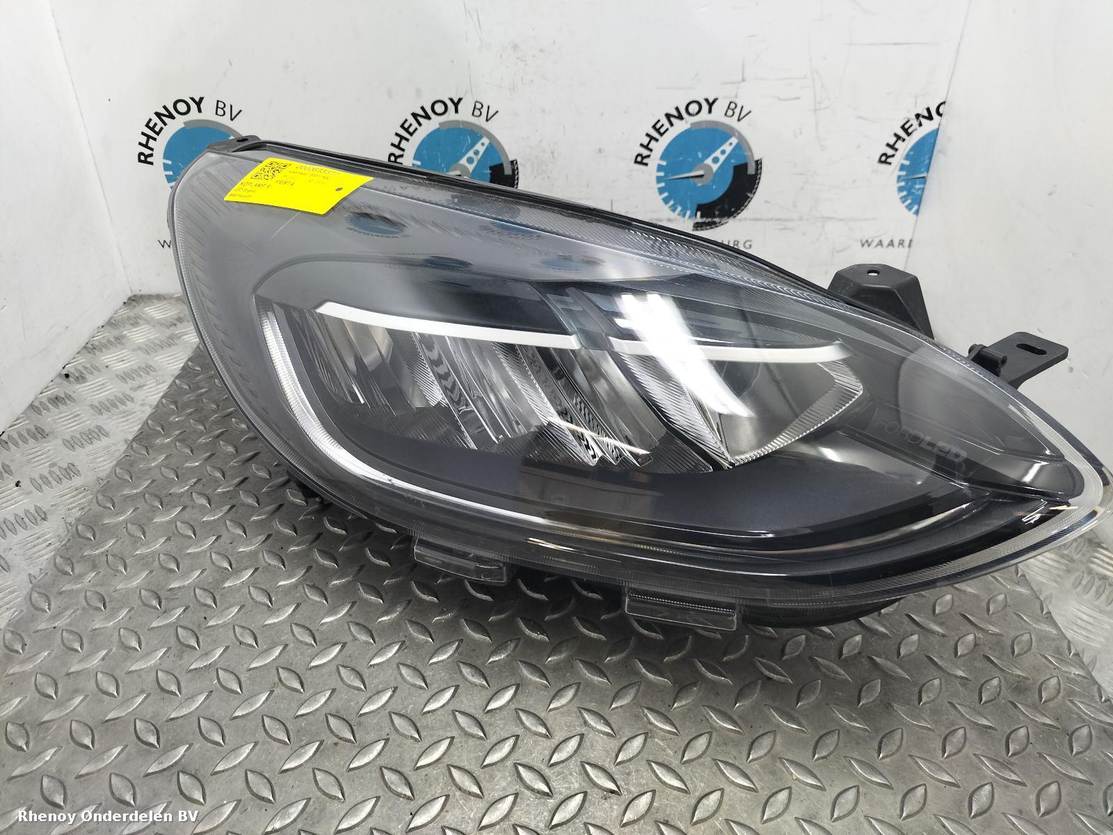 Bekijk Auto-onderdeel KOPLAMP R FORD FIESTA 2022