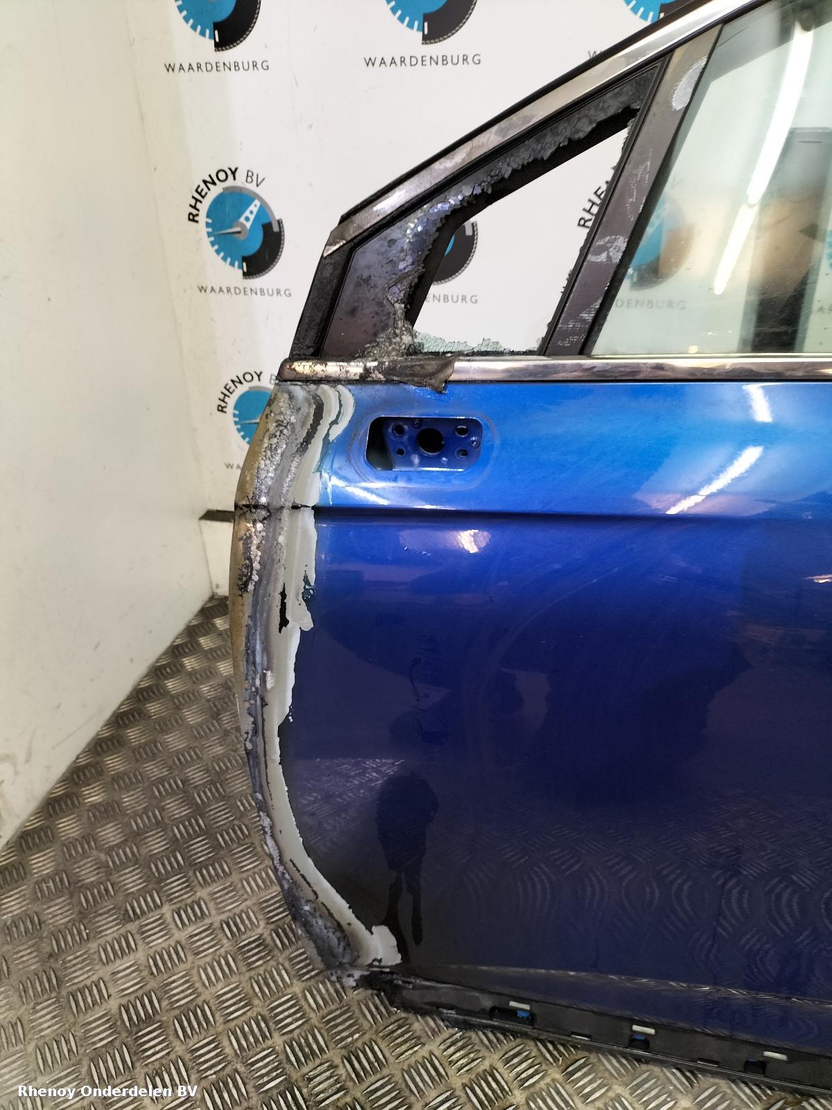 2020 RENAULT CLIO PORTIER LV View Auto part PORTIER LV RENAULT CLIO 2020