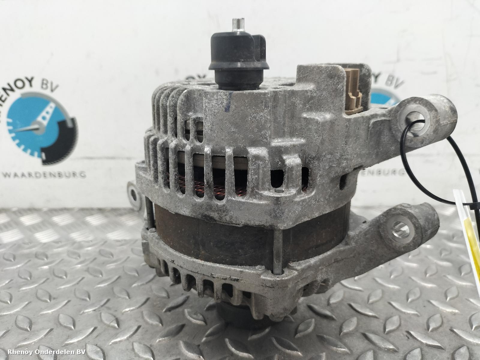 Bekijk Auto-onderdeel DYNAMO FORD FOCUS 2015