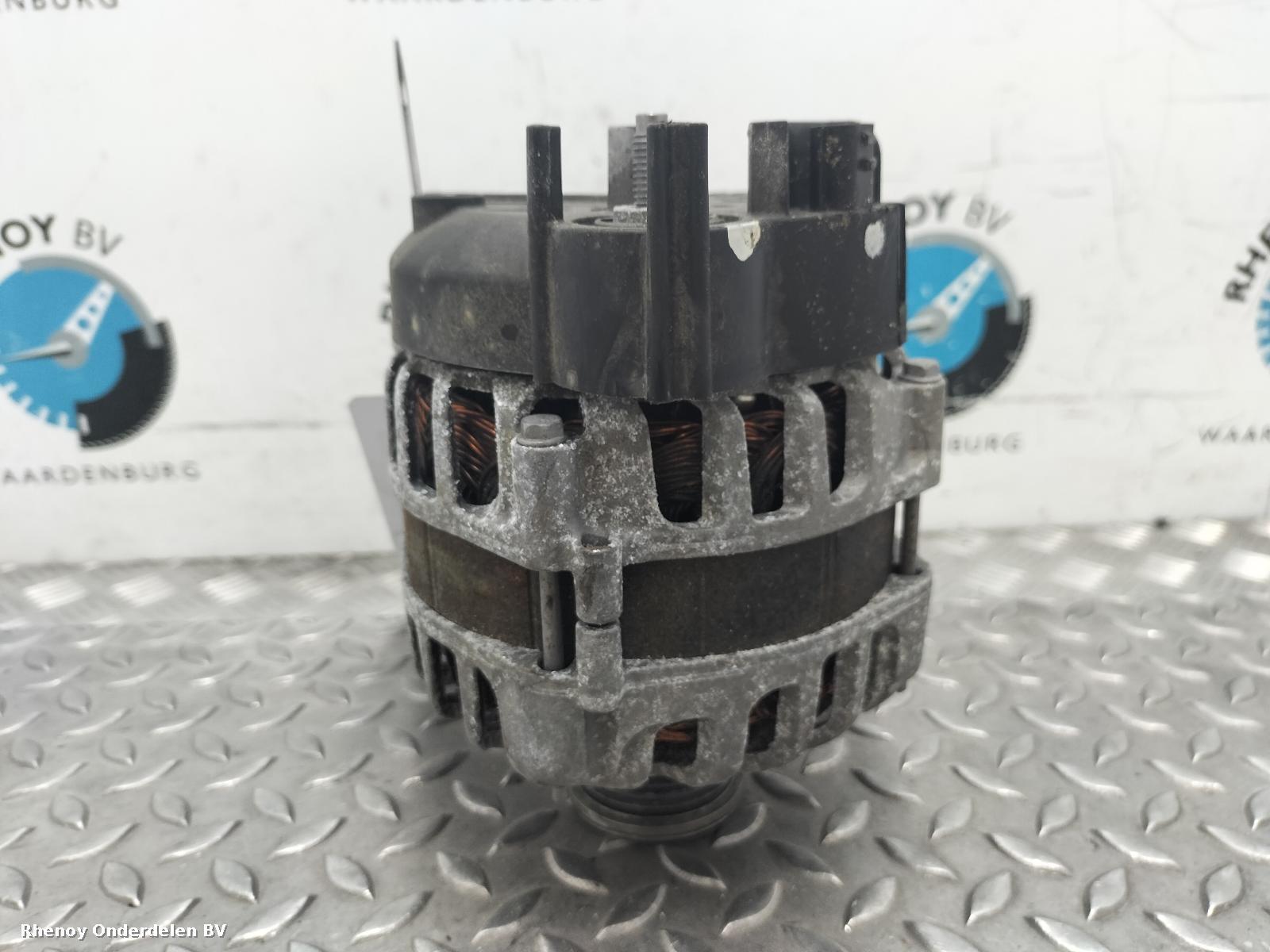 Bekijk Auto-onderdeel DYNAMO NISSAN JUKE 2021