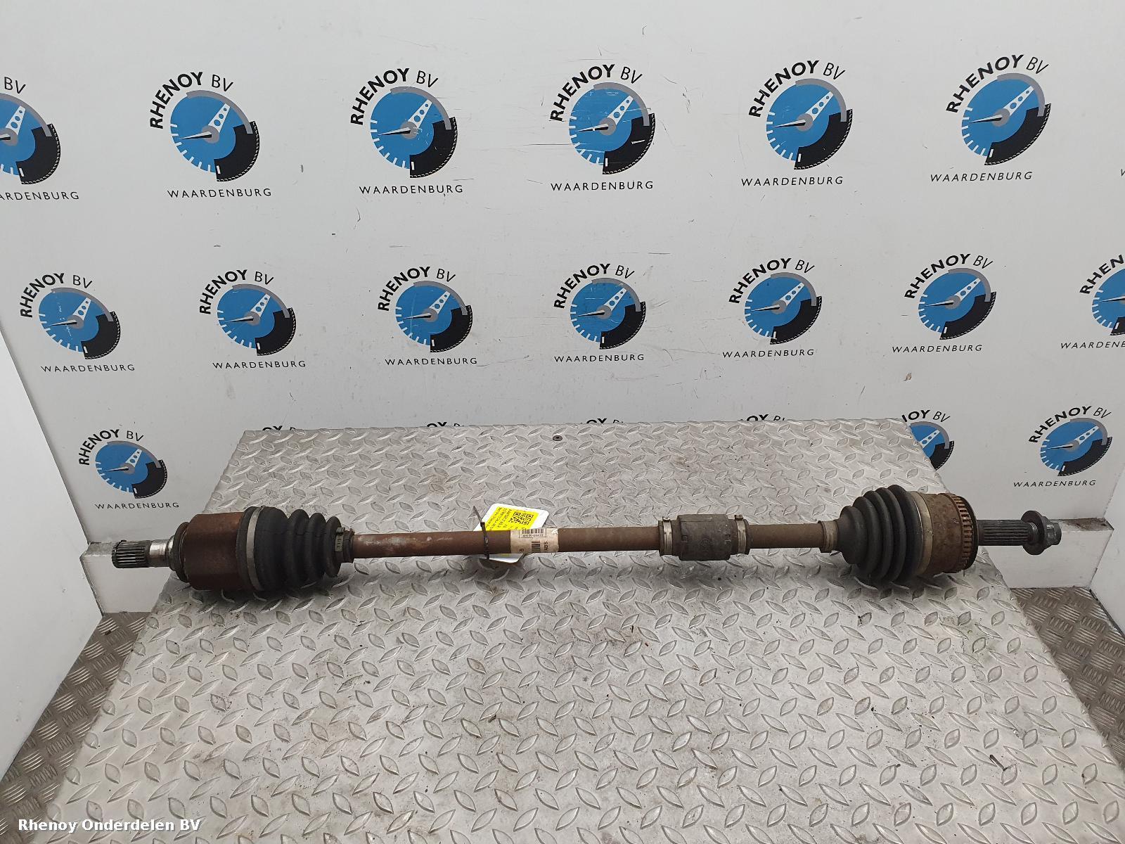 Bekijk Auto-onderdeel AANDRIJFAS R HYUNDAI I10 2012