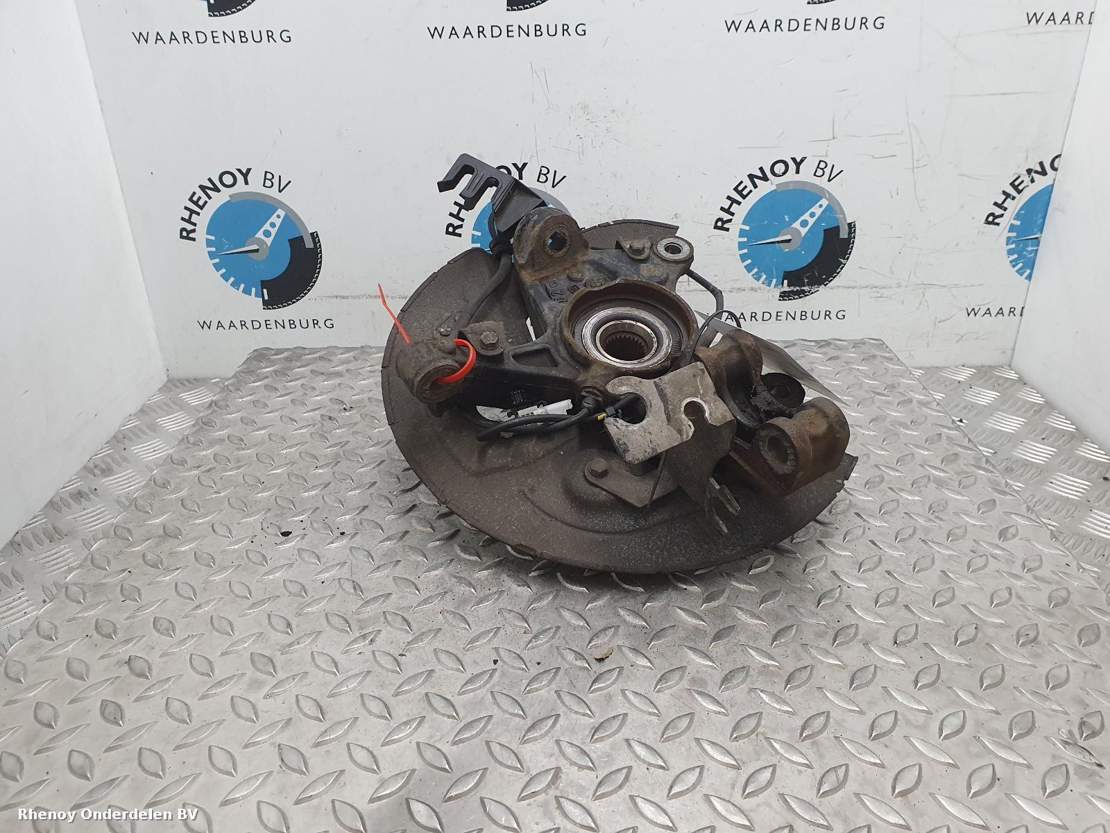 Bekijk Auto-onderdeel FUSEE RV PEUGEOT 5008 2018