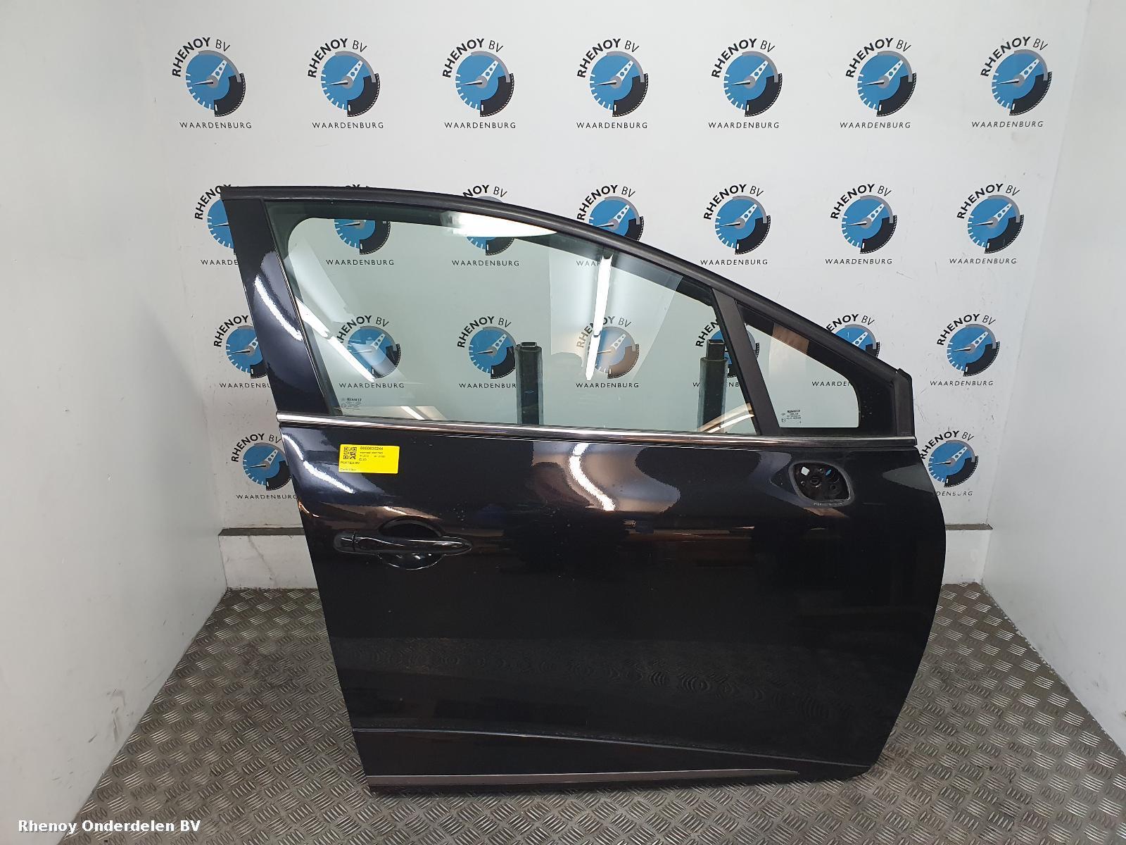 Bekijk Auto-onderdeel PORTIER RV RENAULT CLIO 2015