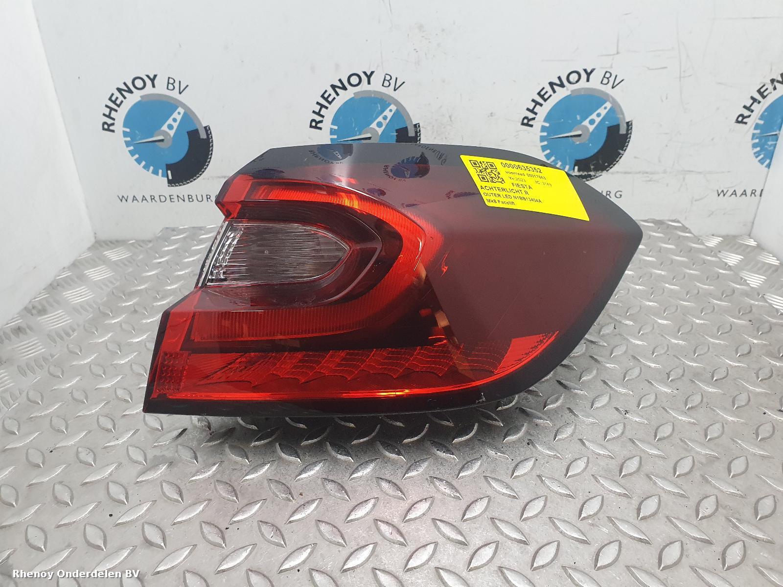 Bekijk Auto-onderdeel ACHTERLICHT R FORD FIESTA 2023