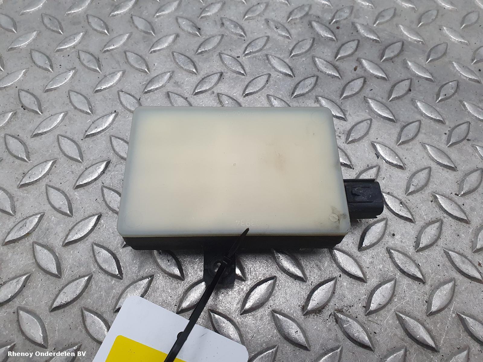 Bekijk Auto-onderdeel SENSOR RADAR LAND ROVER RANGE ROVER VELAR 2017