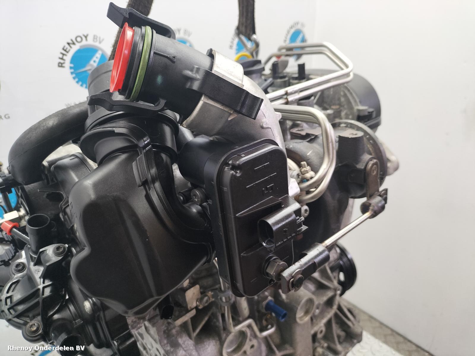 Bekijk Auto-onderdeel TURBO VOLKSWAGEN GOLF 2017