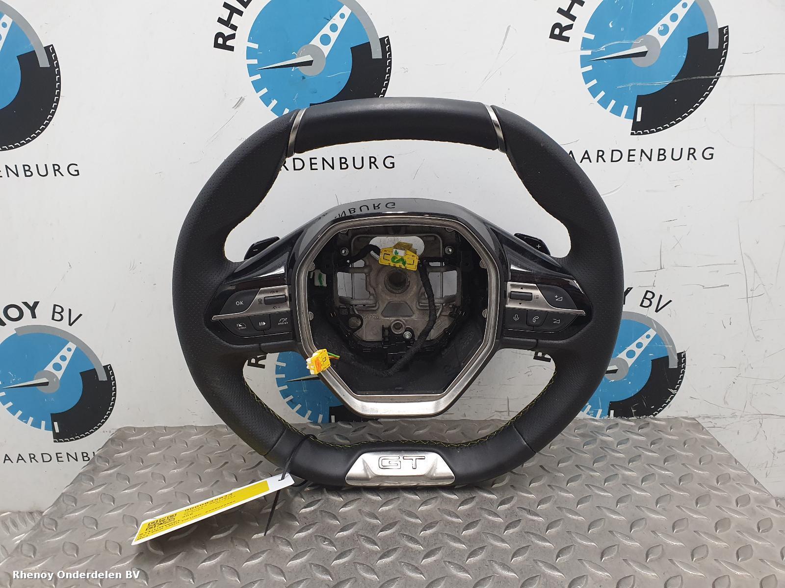Bekijk Auto-onderdeel STUURWIEL PEUGEOT 308 2023