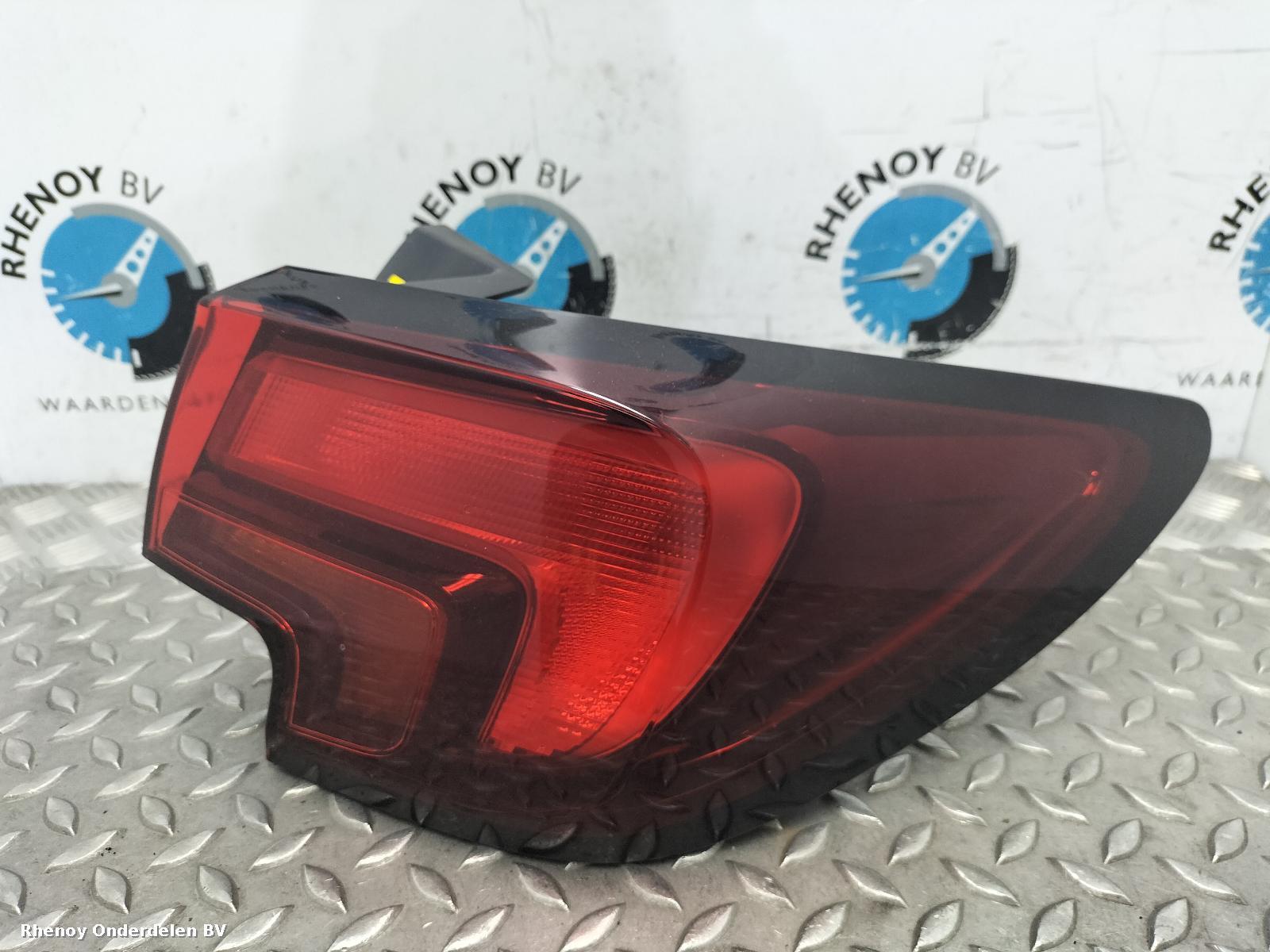 View Auto part R Taillight VAUXHALL / OPEL ASTRA 2020