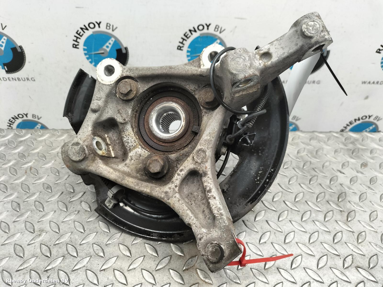 View Auto part RF Hub/Stub Axle Assembly VAUXHALL / OPEL ASTRA 2020
