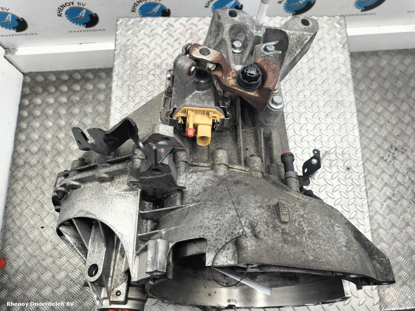 View Auto part TRANSMISSIE / VERSNELLINGSBAK FORD TRANSIT 2011