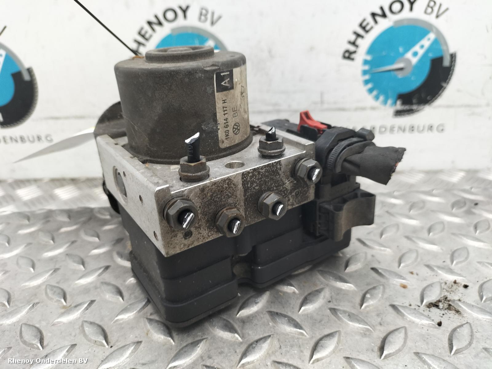 Bekijk Auto-onderdeel ABS POMP  VOLKSWAGEN GOLF PLUS 2005