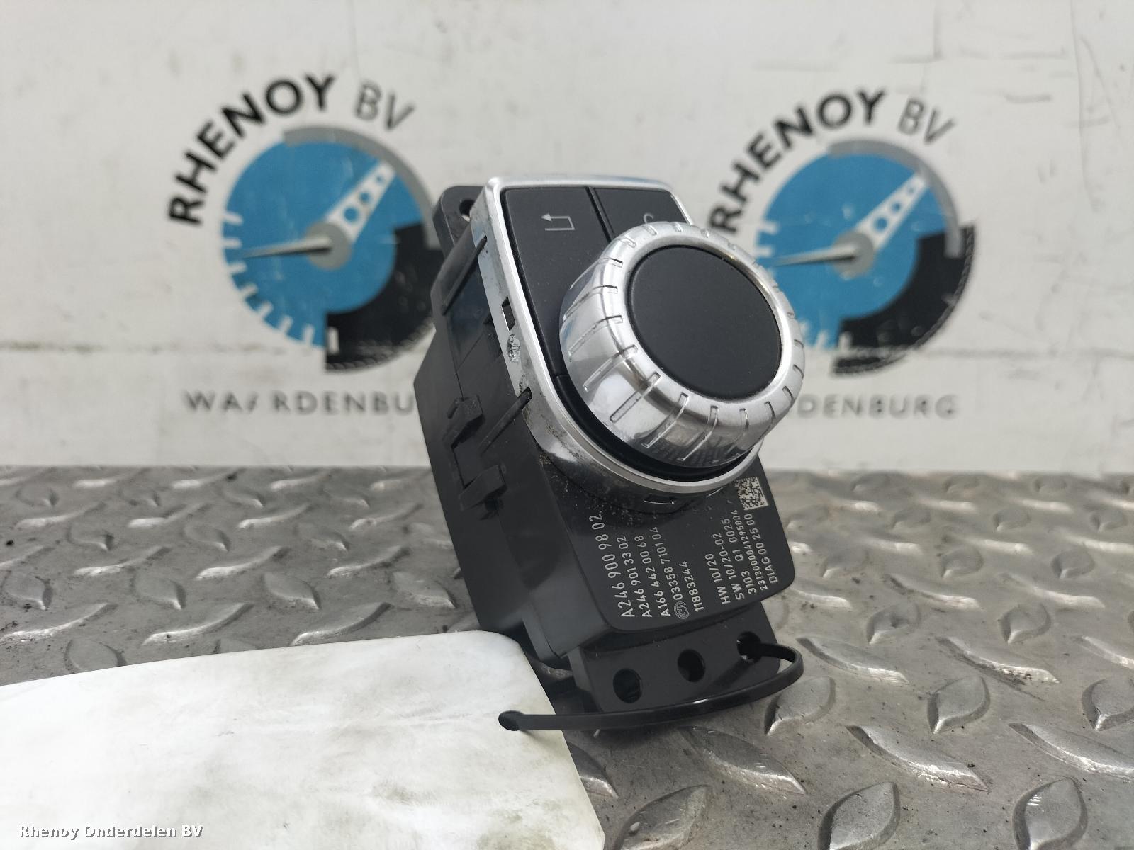 View Auto part Multifunction Computer Switch MERCEDES A CLASS 2013